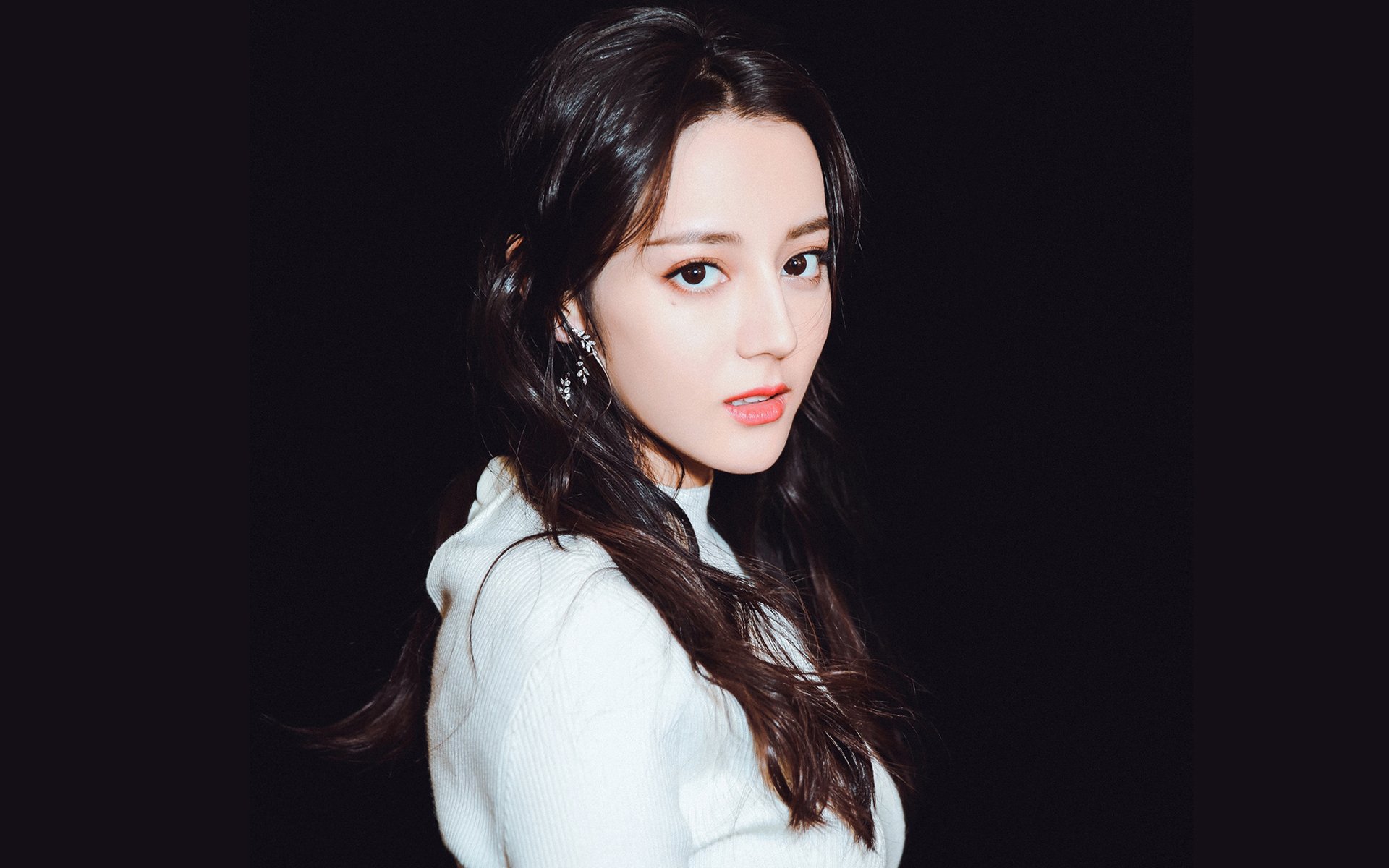 中国女篮提升防守轮转速度构建铁壁防线,中国女篮练练