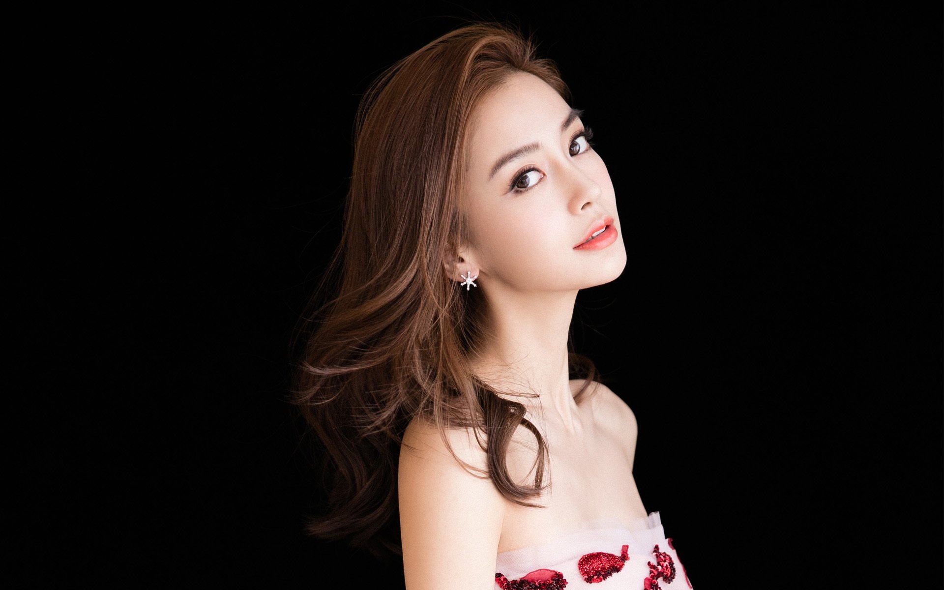 俱乐部建设理念缺乏长线思维,俱乐部发展存在的主要问题